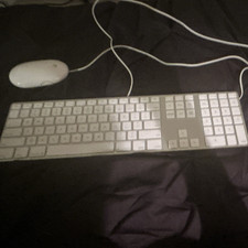 Apple Standard Wired USB Keyboard and Mouse B...