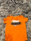 Boys Nike bodysuit size 0-3 months short sleeve multicolor  — photo 2