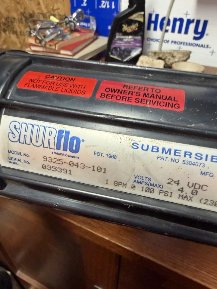 SIN USAR - Bomba sumergible Shurflo 9325-043-101 24v - CABLE FALTANTE Foto 2 de 4