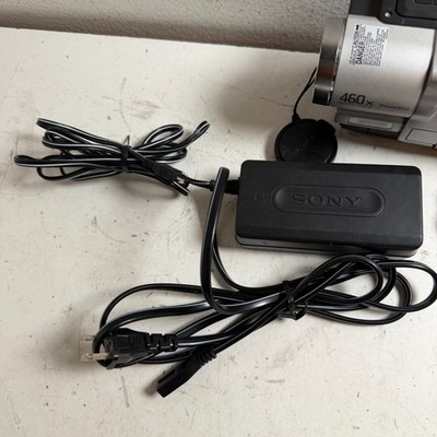 Sony Handycam Vision CCD-TRV68 Gray 460x Digital Zoom Camcorder