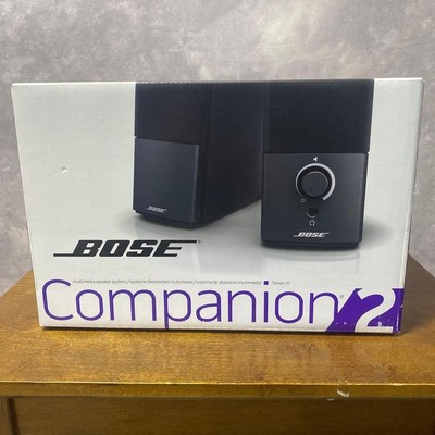Bose Companion 2 Serie III Multimedia-Lautsprecher mit Dual AUX & klarem Sound