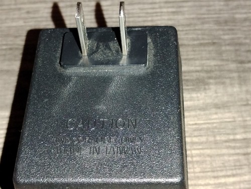 Genuine OEM Atari Power Supply Model C016353 for Atari 2600 System 9-Volt 0.5Amp - Picture 5 of 5