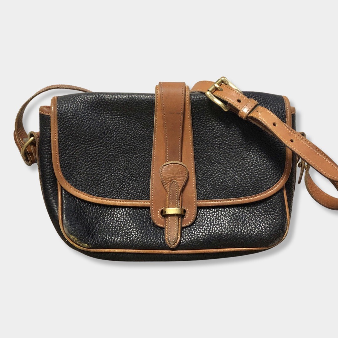 Vtg Dooney & Bourke Duck Black Leather Flap Saddle Crossbody  display picture 2