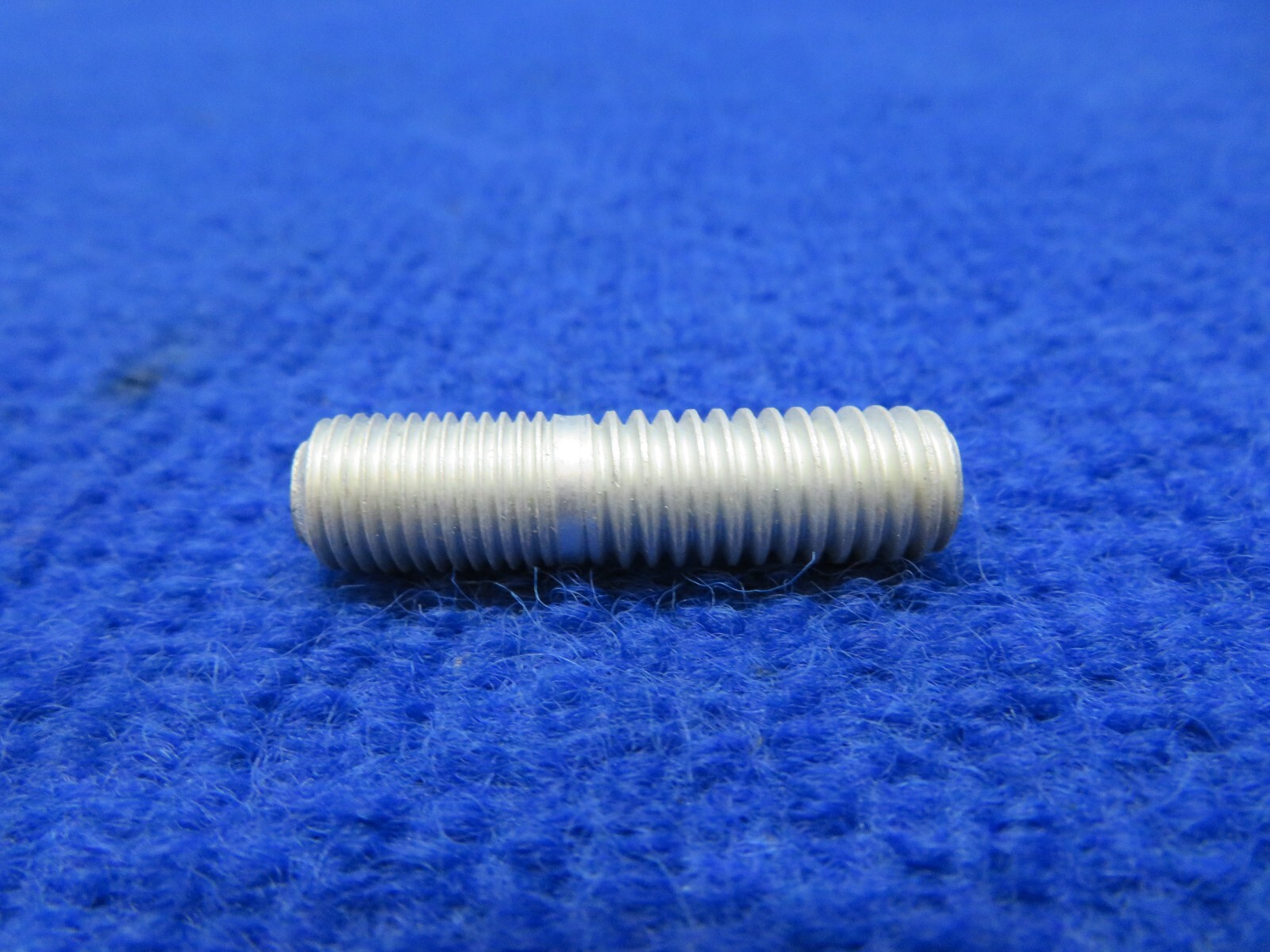 Continental Stud .38-16-24 x 1.5 LG P/N 633181 NOS (0722-745) | eBay