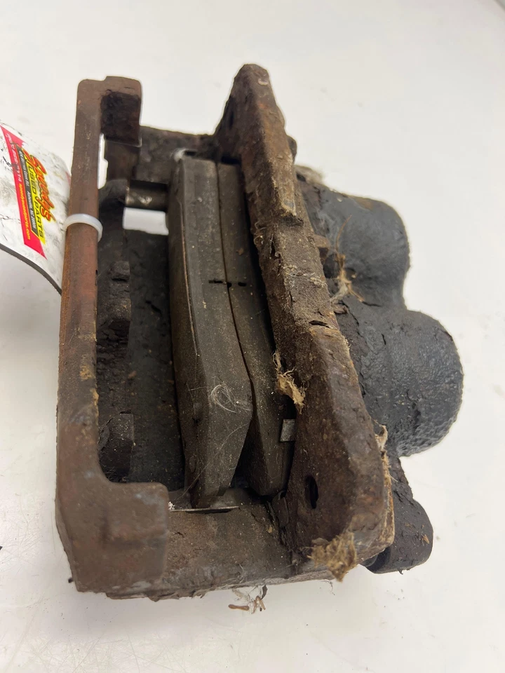 Silverado Sierra 1500 1999 2000 pinza delantera lado del pasajero derecho fabricante de equipos originales 19331021 Foto 3 de 4