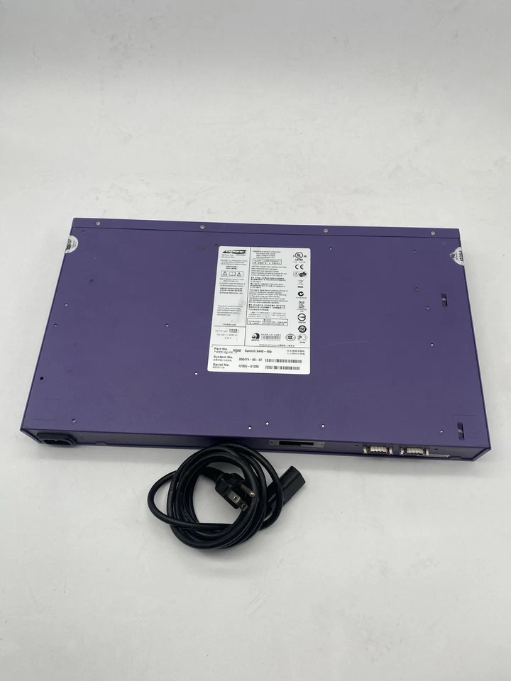 Extreme Networks Summit X440-48p 48 Port Gigabit Ethernet Switch (16506) - Image 2 of 4