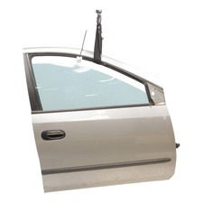 Porte arrière et accessoires Nissan TINO