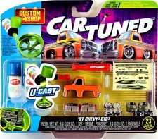 Car Tuned Custom Shop Castworks Assortment 1987 Chevy C10 Model Kit 164 530558