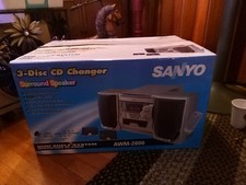 Sanyo AMW-2600 Surround Sound 3 Disc Charger AM FM Double Cassette Tape Stereo