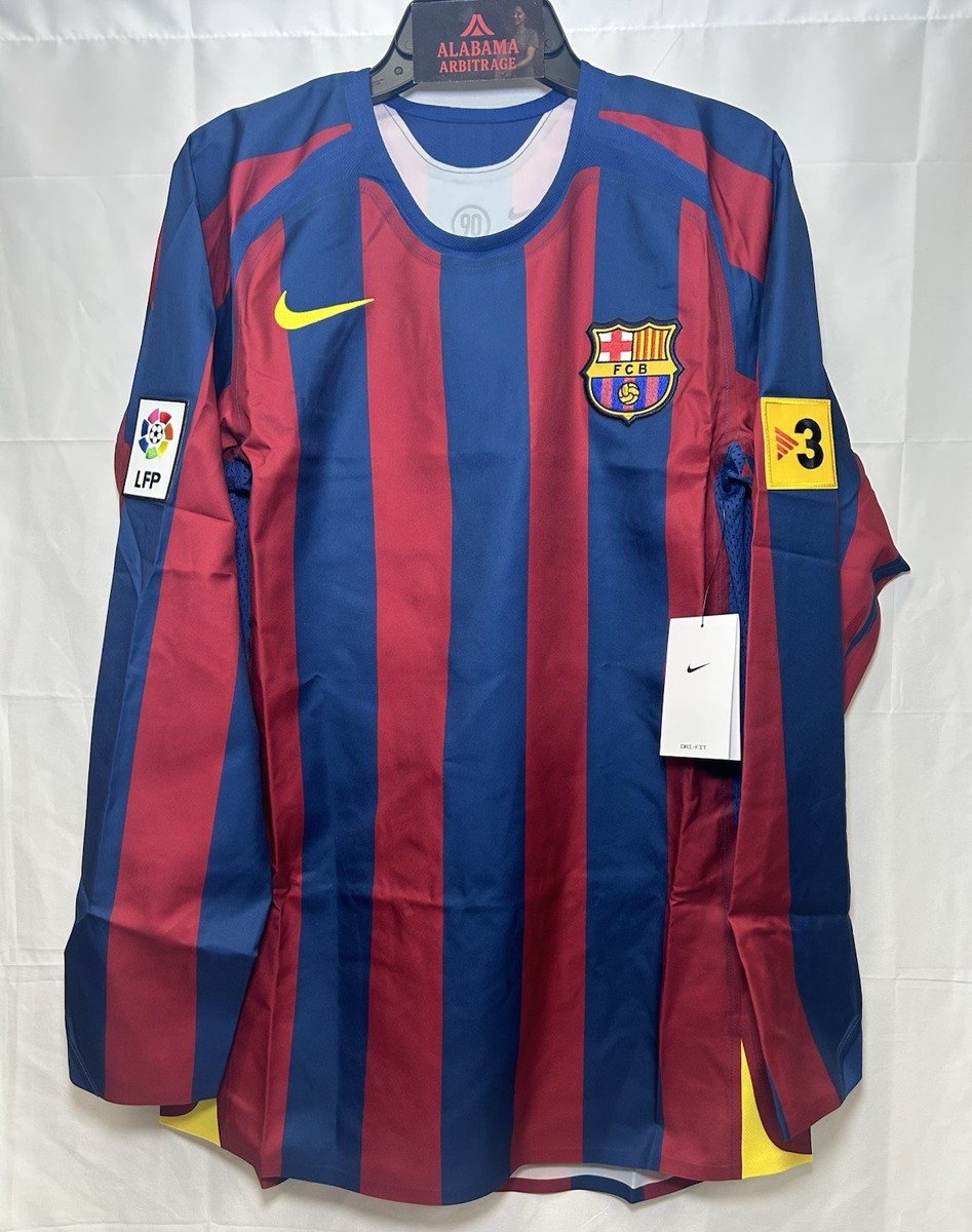 Nike FC Barcelona 2006 Reissue LS Jersey with Ronaldinho Number 10