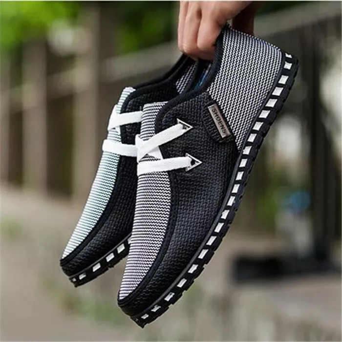 Breathable Plus Size Men's Moccasin Sneakers Lace-Up Canvas