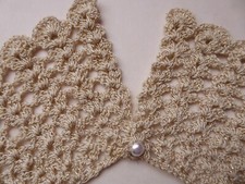 Crochet Faux Pearl Button Collar Detachable Victorian Beigh Gold Metallic