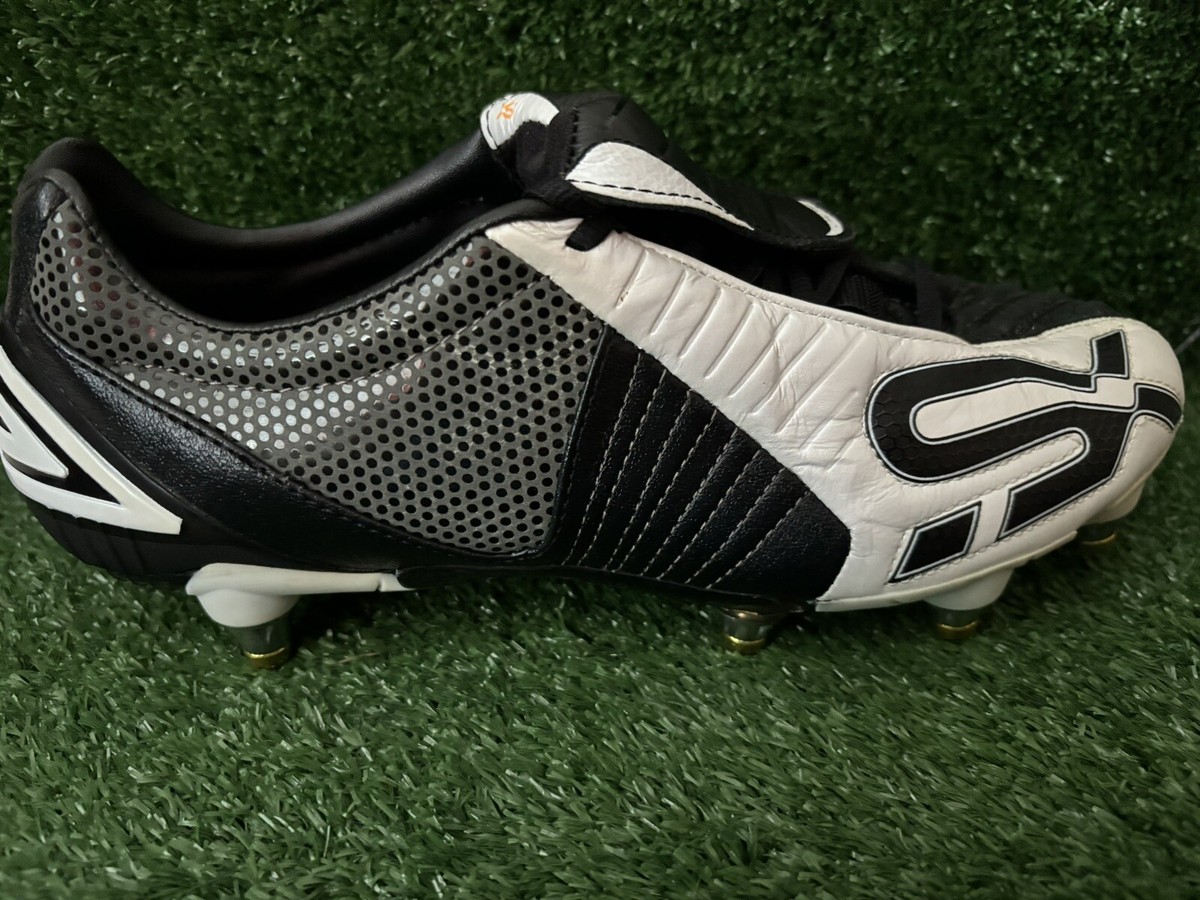 Cleats Umbro Michelin Umbro Men's SX Valor TF Indoor Soccer Shoes