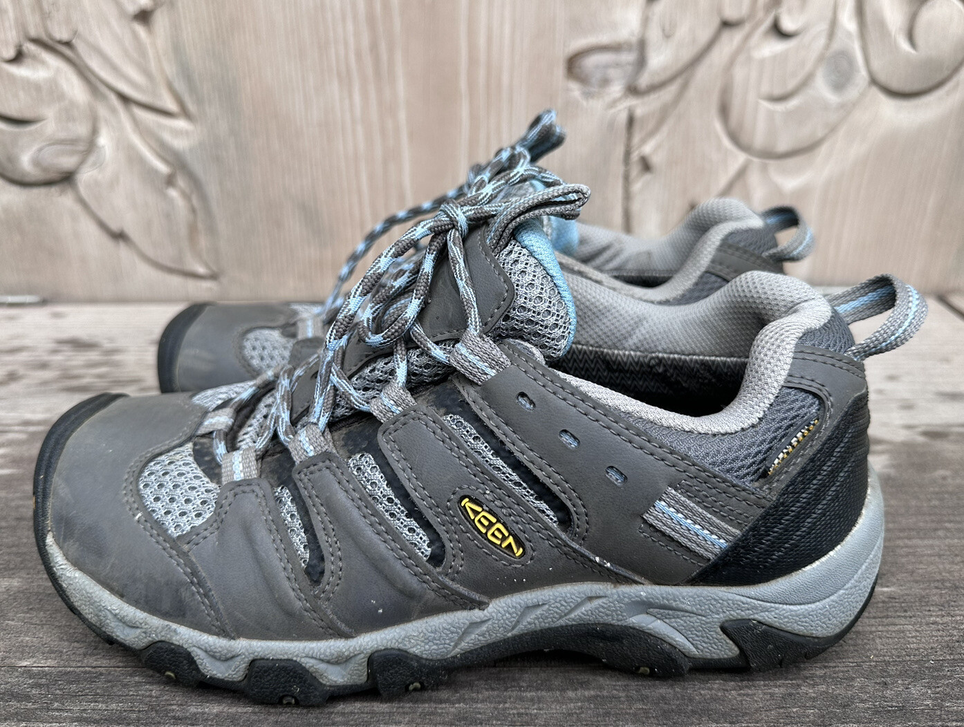 Scarpe da trekker da donna Keen grigio basso blu escursionismo impermeabili all'aperto taglia 7