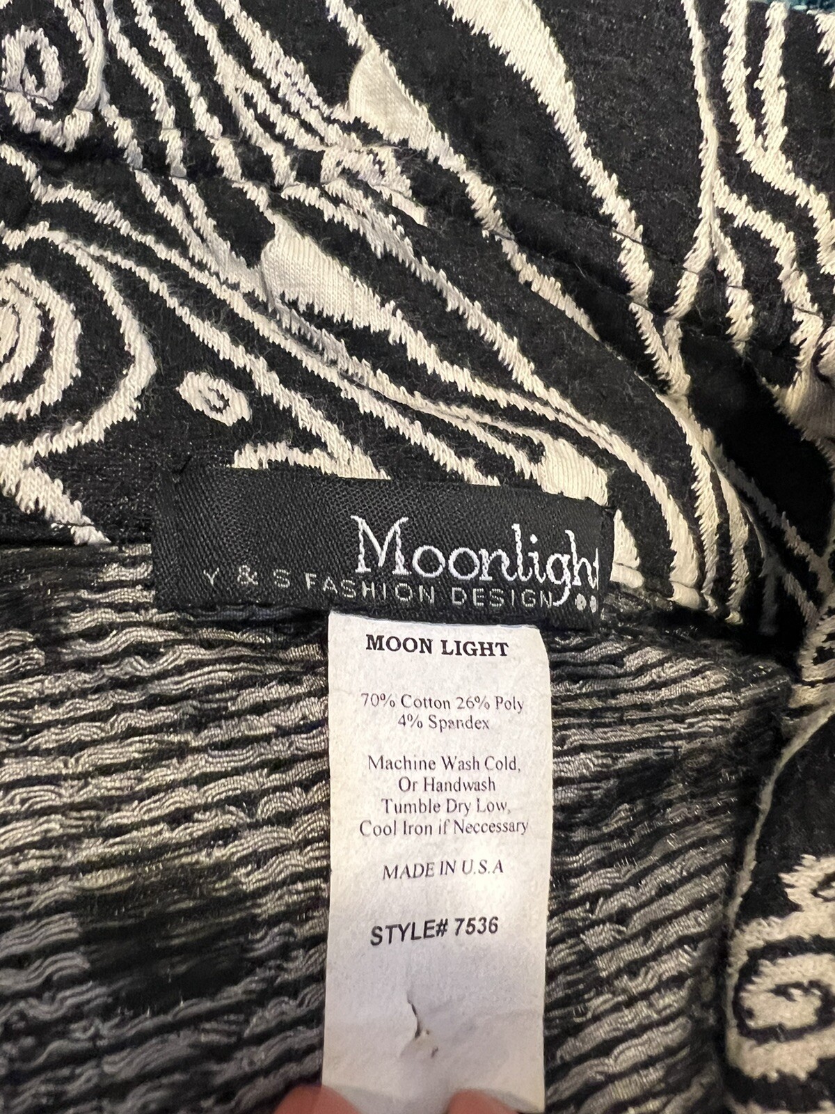 MOONLIGHT BUTTON FRONT SWEATER JACKET IN BLACK/ T… - image 5