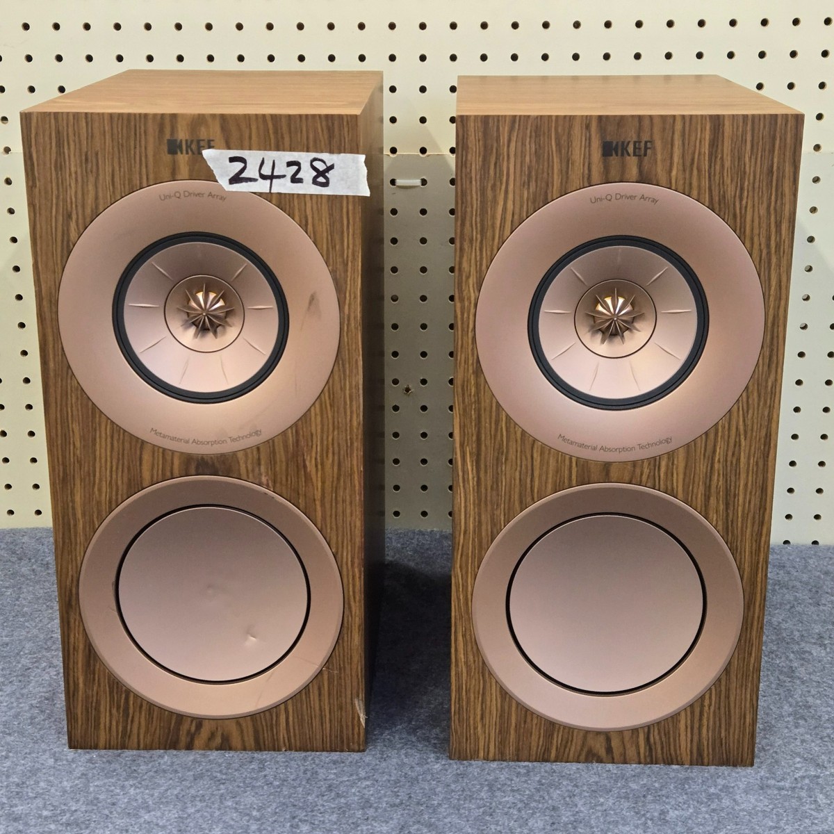 KEF R3 Meta Bookshelf Speakers Pair Walnut (Used, with Dents) c