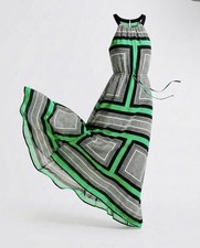 Vince Cumoto Sz 14 Maxi Dress. Has A Liner To Above The Knees. Very Beautiful!