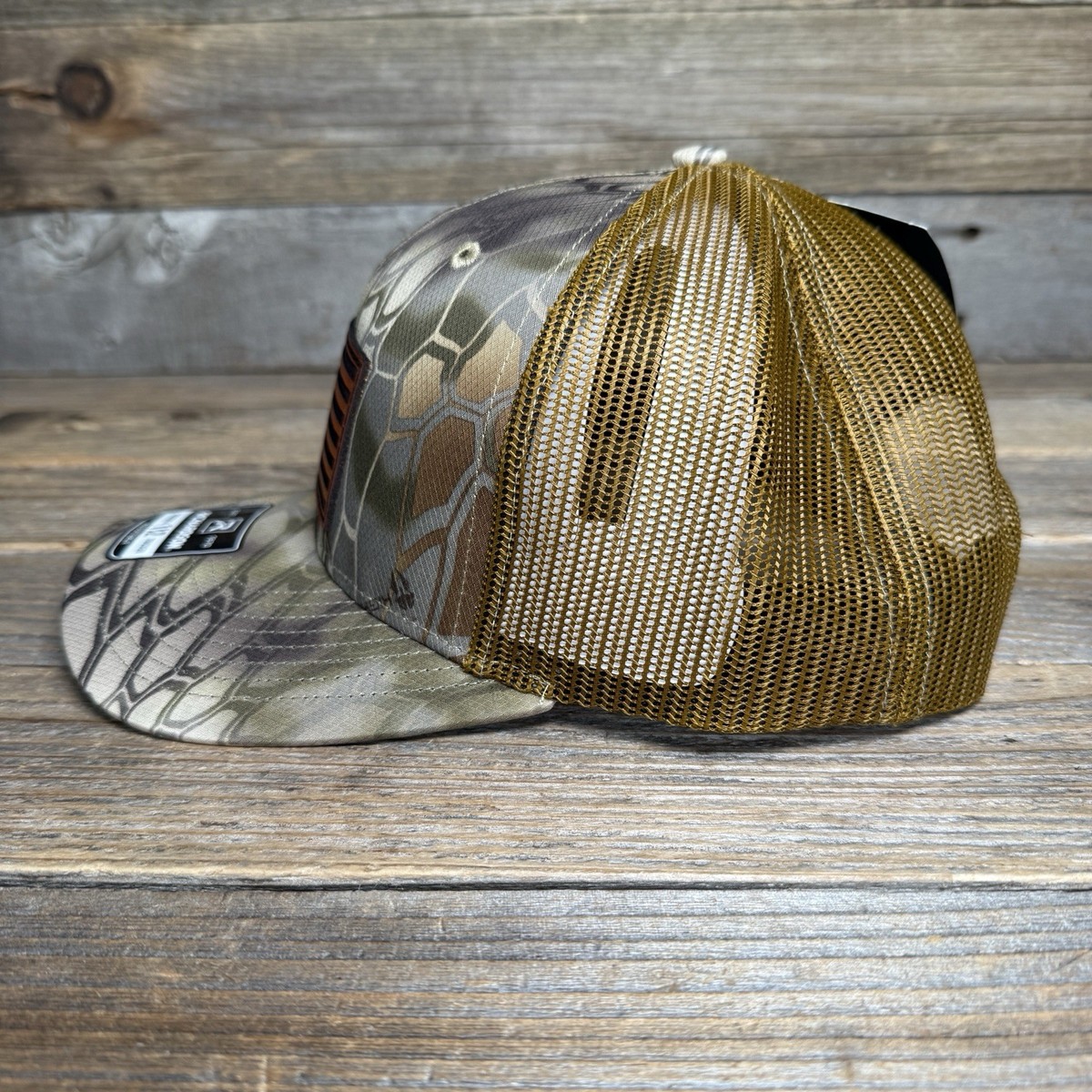 10匣　TENBOX DRUG RUG HAT (レアカラー) USA Flag Kryptek Highlander Camo Leather Patch Richardson 112 Hat