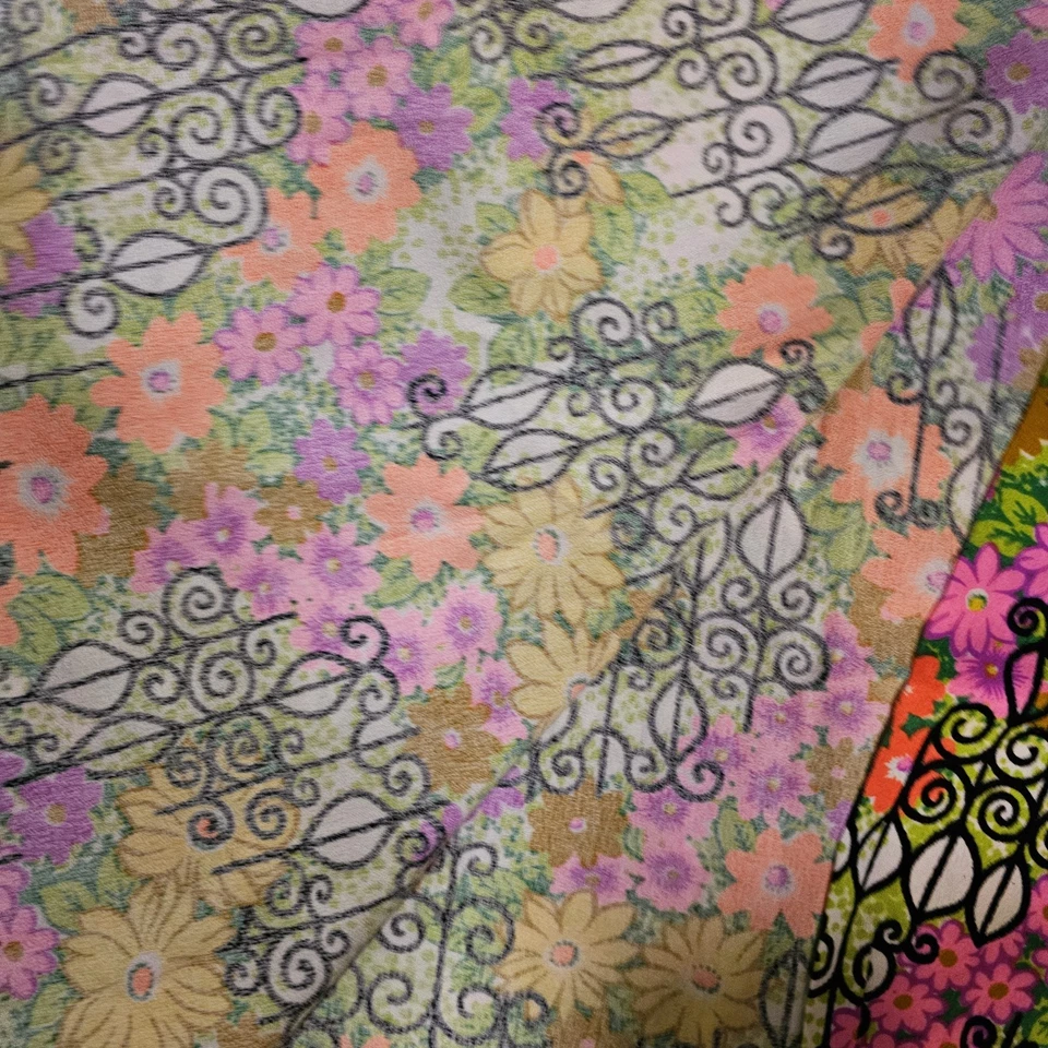 Vintage Hippie Mod 60s/70s Neon Floral Fabric 2 Yds (90x 45) - Image 2 of 3