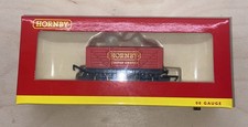 Hornby 00 Gauge R6672 Hornby Visitor Centre 7 Plank Wagon