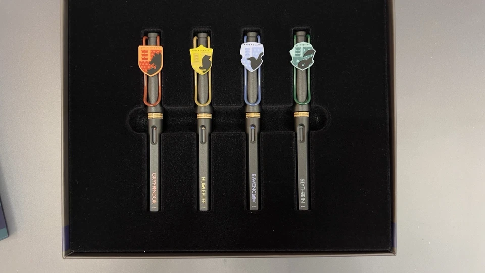 Lamy Harry Potter Special Edition 4et Set Alle Häuser Füller Gut Zum Verschenken - Bild 2 von 3