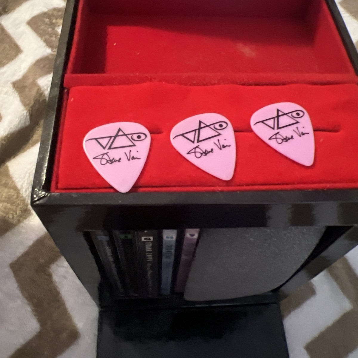 Steve Vai Secret Jewel Box w/ Pink Guitar Picks + 5 CDs Rare