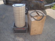 Donaldson Truck Air Filter P181011 USA Made New Open Box