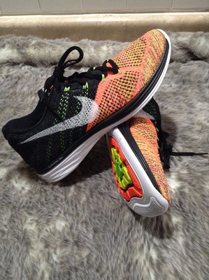 nike flyknit black multicolor