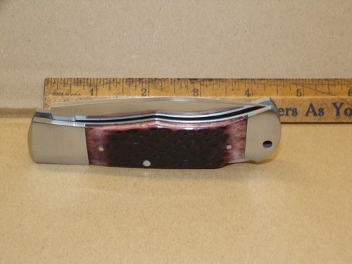 VINTAGE A.G. RUSSELL LOCKBACK FOLDING HUNTER W/ JIGGED BONE - NEW OLD STOCK ! - Picture 5 of 13