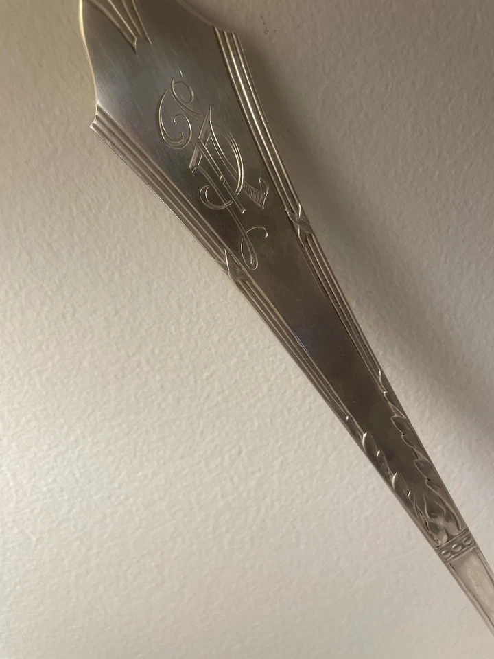 Antiguo cucharón de sopa grande de plata rusa marcado HB 875 Foto 4 de 4