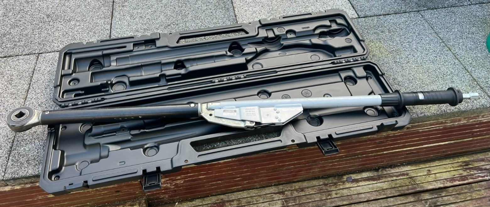 Norbar 4AR-N Industrial Torque Wrench 1in 200-800Nm (150-600 lbf·­ft)