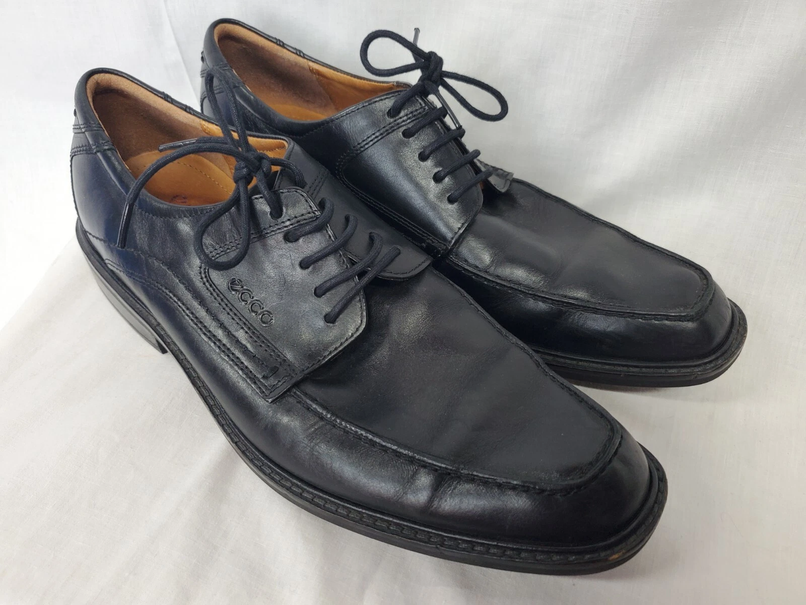 Scarpe nere in pelle Ecco taglia 44 cravatta in pizzo da uomo