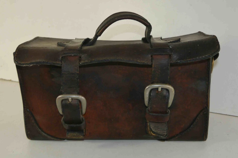 Sacoche ancienne / cartable en cuir (de plombier ?) - Photo 2/4