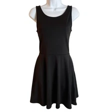 Divided H&M Women's Dress 4 Black Fit & Flare Cut Out Back Textured Sleeveless