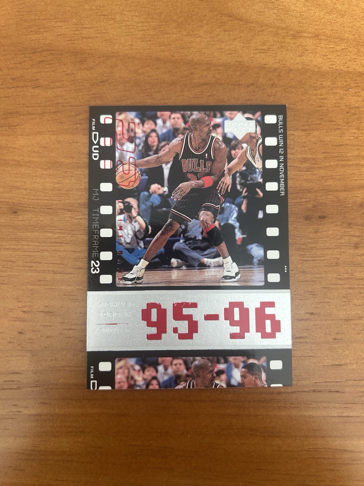 1998-99 Upper Deck Michael Jordan Living Legend - Michael Jordan #88