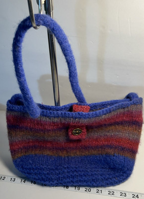 Wool Hand knit By Elaine Dogan  Knit Shoulder Hand Bag Multicolor Decorative
