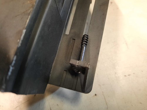 Halter Halterung Motorsteuergerät Modulgehäuse Merccedes W202 203 210 2025458140