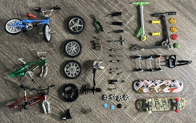 Flick Trix/Tech Deck Random Parts Lot-BMX/Skateboard/Scooter