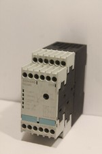 Siemens 3TK2827-1BB40 Safety Relay