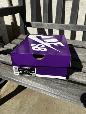DS Nike Dunk Low SB Los Angeles Dodgers Deep Royal Blue White Gum