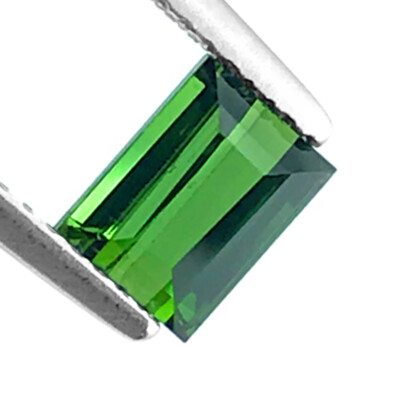 Tourmaline Verte Naturelle 1,21 Carats – Forme Cœur, Provenance Mozambique – Qualité Exceptionnelle