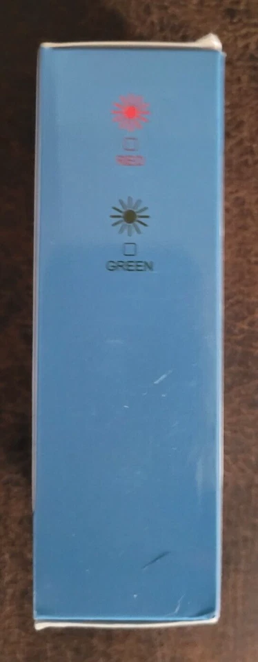 Wireless Presenter w/Laser Button Plug & Play USB-A 30M Remote Control - Image 3 of 4