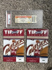 LEBRON JAMES ROOKIE SEASON 12/26/2003 BULLS NBA TICKET STUB CLEVELAND PSA 1.5