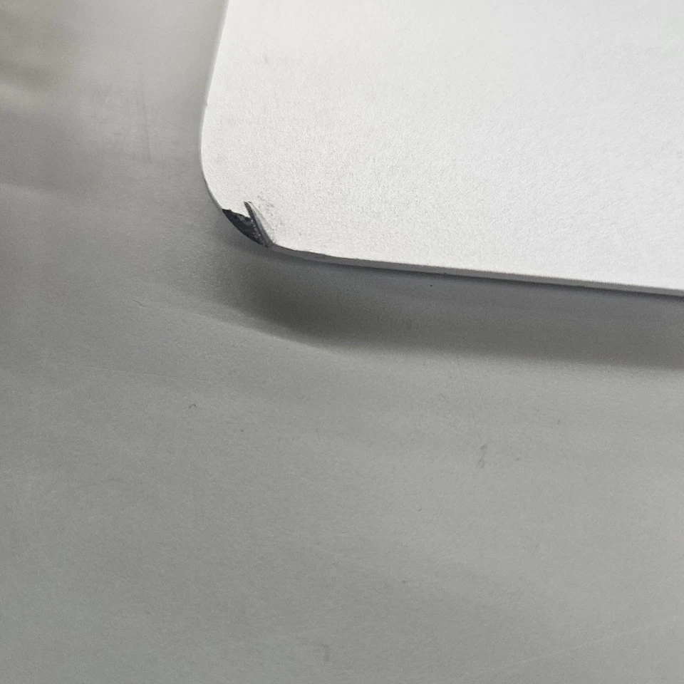 Apple MacBook Air 13" 2013 Core i7 1.7GHz 8GB Ram 128GB SSD - Image 4 of 4