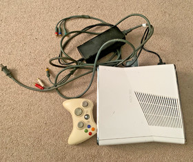 XBOX 360 console