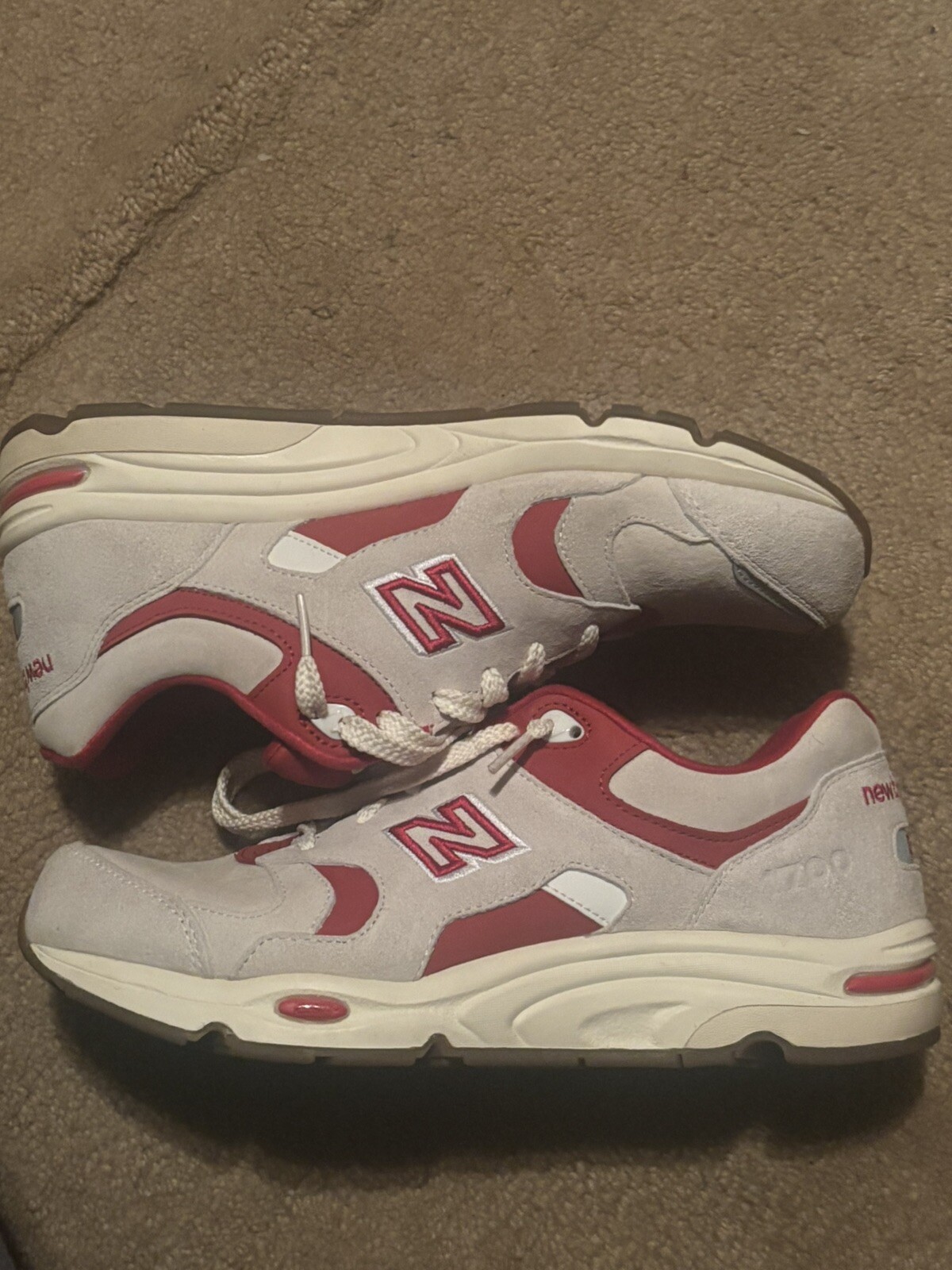 Picture 1 of 6
