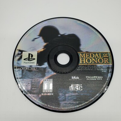 MEDAL of HONOR. 北米版　PlayStation Amazon.com: Medal Of Honor - PlayStation : Unknown: Video Games