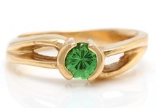 0.40 Carat Natural Tsavorite Garnet in 14K Solid Yellow Gold Ring