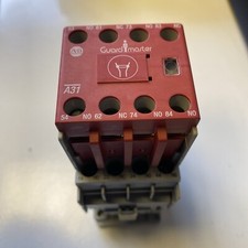 Allen Bradley 700S-CF620KDC Safety Interlock Auxiliary Contactor 110 V