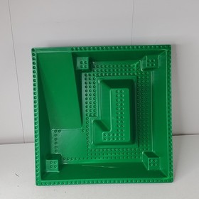 Vintage LEGO Raised Baseplate 2552 From 6081 King&rsquo;s Mountain Fortress Green